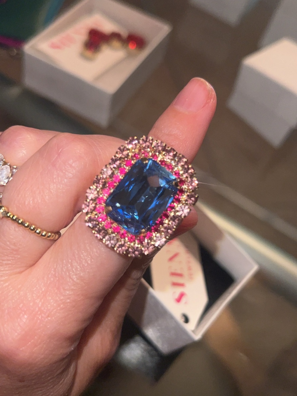Blue Centerpiece Ring with Pink Crystal Halo